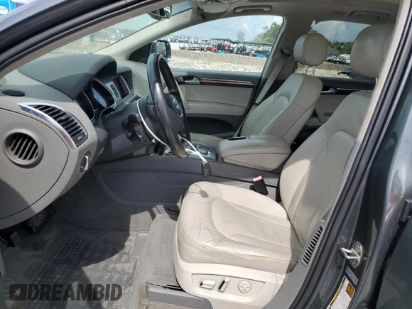 2013 Audi Q7 Premium Plus z VIN WA1LMAFE7DD000712, wystawiony jako Copart lot #65729675 z przebiegiem 206 562 mil mil oraz Czysty tytuł • Clean title. Historia ofert i sprzedaży dostępna na DreamBid. Obrazek 7.