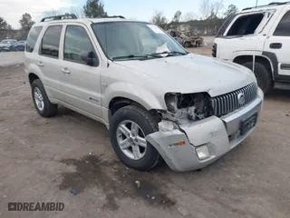 2007 Mercury Mariner with VIN 4M2CU39H97KJ18357, listed as a IAAI auction lot 41378708 with 118,381 mi miles. Bid and sale history available at carsss.com. Image 1.