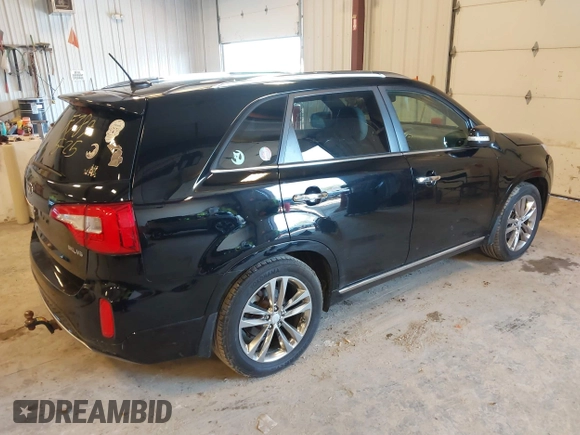 2015 Kia Sorento SX с VIN 5XYKW4A73FG580048, выставлен на аукционе IAAI как лот 42211138 с пробегом 95 875 миль миль и . История ставок и продаж доступна на DreamBid. Изображение 4.