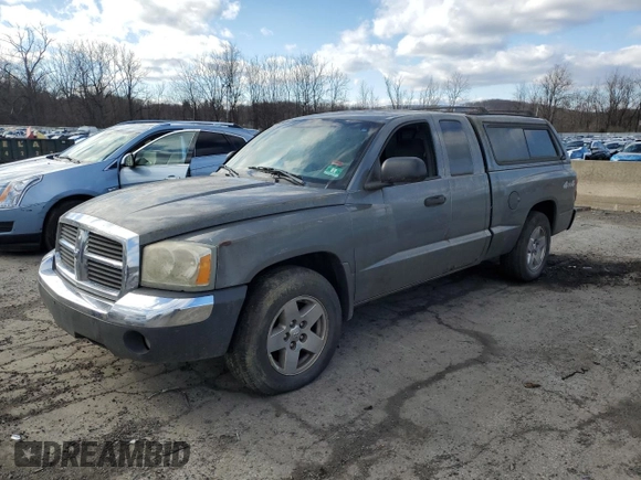 2005 Dodge Dakota SLT with VIN 1D7HW42N25S226141, listed as a Copart auction lot 51820955 with 144,988 mi miles and Clean Title. Bid and sale history available at DreamBid. Image 1.