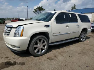 2013 Cadillac Escalade ESV Luxury z VIN 1GYS4HEF4DR303089, wystawiony jako Copart lot #55024275 z przebiegiem 245 166 mil mil oraz Czysty tytuł • Clean title. Historia ofert i sprzedaży dostępna na DreamBid. Obrazek 1.