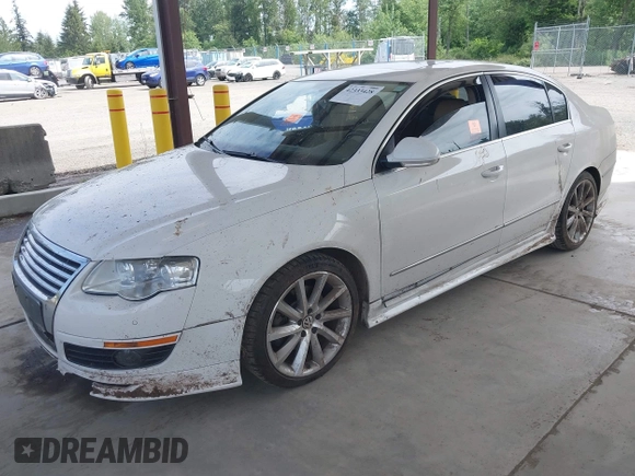 2008 Volkswagen Passat 3.6L V6 with VIN WVWCU73C18P112907, listed as a IAAI auction lot 42333428 with 113,174 mi miles and . Bid and sale history available at DreamBid. Image 17.