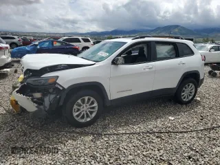 2022 Jeep Cherokee Latitude Lux z VIN 1C4PJMMX8ND554154, wystawiony jako Copart lot #56482135 z przebiegiem 55 417 mil mil oraz Szkoda całkowita • Salvage title. Historia ofert i sprzedaży dostępna na DreamBid. Obrazek 1.