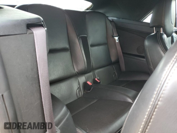 2014 Chevrolet Camaro LT z VIN 2G1FC3D36E9289852, wystawiony jako Copart lot #54087505 z przebiegiem 111 182 mil mil oraz Szkoda całkowita • Salvage title. Historia ofert i sprzedaży dostępna na DreamBid. Obrazek 10.