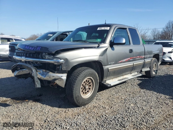 2002 Chevrolet Silverado 1500 LS with VIN 2GCEK19T221238930, listed as a Copart auction lot 48571875 with 181,809 mi miles and Salvage Title. Bid and sale history available at carsss.com. Image 1.