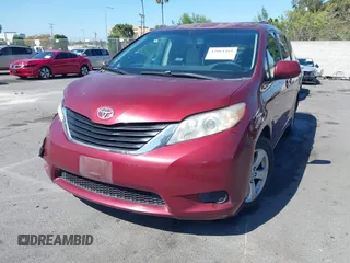 2012 Toyota Sienna LE AAS with VIN 5TDKK3DC6CS234136, listed as a IAAI auction lot 42064491 with 103,925 mi miles. Bid and sale history available at carsss.com. Image 17.