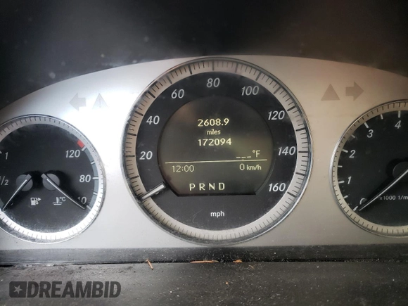 2010 Mercedes-Benz GLK 350 with VIN WDCGG8HB1AF442714, listed as a Copart auction lot 70261914 with 172,094 mi miles and Clean Title. Bid and sale history available at DreamBid. Image 9.