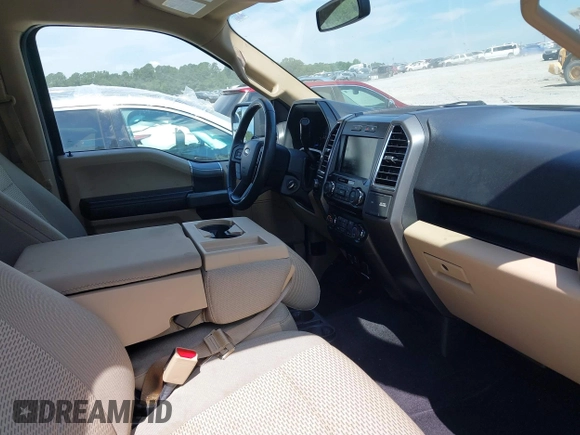 2015 Ford F-150 XL z VIN 1FTEW1CP8FFC67623, wystawiony jako IAAI lot #42645591 z przebiegiem 215 991 mil mil oraz . Historia ofert i sprzedaży dostępna na DreamBid. Obrazek 5.