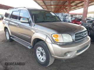 2003 Toyota Sequoia SR5 with VIN 5TDZT34A33S183141, listed as a IAAI auction lot 42107895 with 157,211 mi miles and . Bid and sale history available at DreamBid. Image 1.