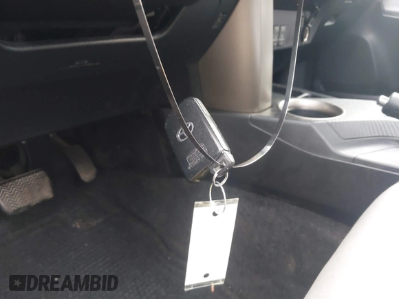2013 Toyota RAV4 Limited with VIN JTMYFREV7D5017624, listed as a IAAI auction lot 42122599 with 174,613 mi miles and . Bid and sale history available at DreamBid. Image 11.