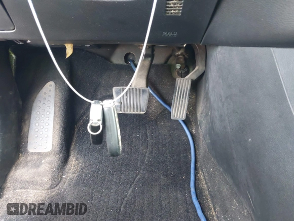 2014 Jeep Cherokee Trailhawk with VIN 1C4PJMBS7EW162357, listed as a IAAI auction lot 42601903 with 104,768 mi miles and . Bid and sale history available at DreamBid. Image 11.