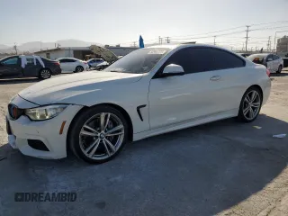 2014 BMW 4 Series 435i z VIN WBA3R1C55EK190662, wystawiony jako Copart lot #56992275 z przebiegiem 141 310 mil mil oraz Czysty tytuł • Clean title. Historia ofert i sprzedaży dostępna na DreamBid. Obrazek 1.