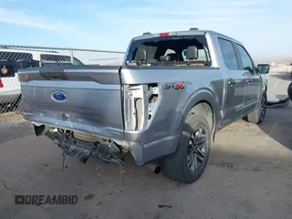 2021 Ford F-150 XL z VIN 1FTEW1CP1MFA69303, wystawiony jako IAAI lot #41593902 z przebiegiem 116 841 mil mil oraz . Historia ofert i sprzedaży dostępna na DreamBid. Obrazek 4.