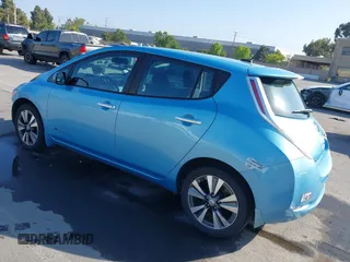 2015 Nissan LEAF S with VIN 1N4AZ0CP6FC330483, listed as a IAAI auction lot 42217559 with 35,216 mi miles and . Bid and sale history available at DreamBid. Image 3.