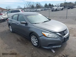 2016 Nissan Altima 2.5 SL with VIN 1N4AL3AP2GC184932, listed as a IAAI auction lot 41804598 with 253,311 mi miles. Bid and sale history available at carsss.com. Image 1.