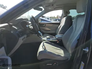 2024 Acura MDX w/Technology Package with VIN 5J8YD9H41RL002453, listed as a Copart auction lot 89086455 with 8,031 mi miles and Salvage Title. Bid and sale history available at carsss.com. Image 7.
