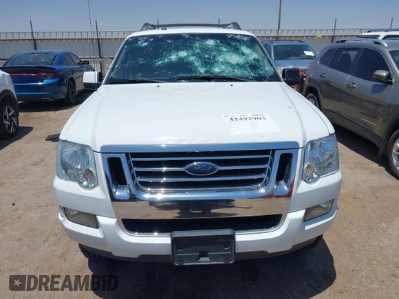 2007 Ford Explorer Sport Trac Limited с VIN 1FMEU33K57UA17903, выставлен на аукционе IAAI как лот 42492903 с пробегом Не указан миль и . История ставок и продаж доступна на DreamBid. Изображение 13.
