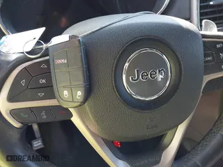 2014 Jeep Grand Cherokee Laredo with VIN 1C4RJEAG4EC317072, listed as a IAAI auction lot 41476862 with 127,742 mi miles. Bid and sale history available at carsss.com. Image 11.