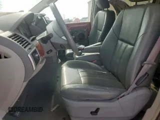2008 Chrysler Town & Country Touring with VIN 2A8HR54P68R115953, listed as a Copart auction lot 55044125 with 184,457 mi miles and Salvage Title. Bid and sale history available at DreamBid. Image 7.