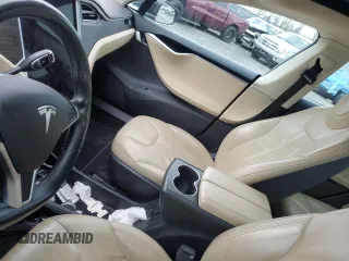 2014 Tesla Model S 60 with VIN 5YJSA1H18EFP45810, listed as a Copart auction lot 86313244 with Not Provided miles and Salvage Title. Bid and sale history available at DreamBid. Image 8.