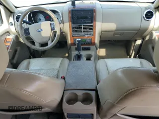 2007 Ford Explorer Eddie Bauer with VIN 1FMEU74807UB09639, listed as a Copart auction lot 59800075 with 195,294 mi miles and Salvage title. Bid and sale history available at DreamBid. Image 8.