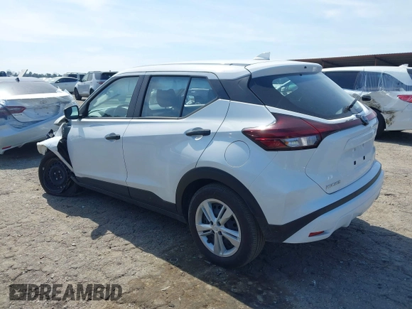 2024 Nissan Kicks S with VIN 3N1CP5BV8RL534588, listed as a IAAI auction lot 41832330 with 8,811 mi miles and . Bid and sale history available at carsss.com. Image 3.