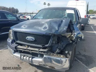 2005 Ford F-150 XLT with VIN 1FTRW12W95FA28428, listed as a IAAI auction lot 41645714 with 189,275 mi miles. Bid and sale history available at carsss.com. Image 6.
