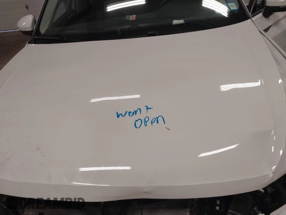 2024 Volkswagen Tiguan SE with VIN 3VVMB7AX6RM135219, listed as a IAAI auction lot 42311133 with 7,885 mi miles and . Bid and sale history available at DreamBid. Image 10.