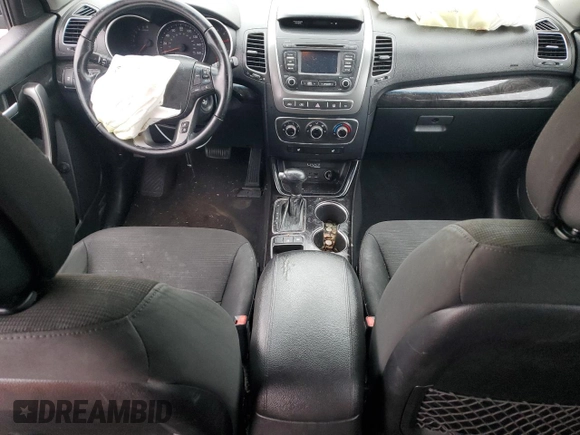 2015 Kia Sorento LX with VIN 5XYKT4A6XFG567734, listed as a Copart auction lot 43397335 with 152,166 mi miles and Salvage Title. Bid and sale history available at DreamBid. Image 8.