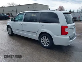 2016 Chrysler Town & Country Touring with VIN 2C4RC1BG3GR187720, listed as a IAAI auction lot 42088954 with 122,127 mi miles. Bid and sale history available at carsss.com. Image 3.