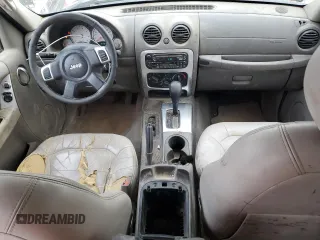 2004 Jeep Liberty Limited with VIN 1J4GK58K84W160524, listed as a Copart auction lot 45935775 with 247,721 mi miles and Clean title. Bid and sale history available at DreamBid. Image 8.