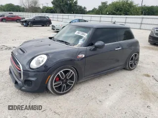 2017 MINI Hardtop John Cooper Works with VIN WMWXM9C35H2G49435, listed as a Copart auction lot 56073984 with 61,831 mi miles and Salvage title. Bid and sale history available at DreamBid. Image 1.
