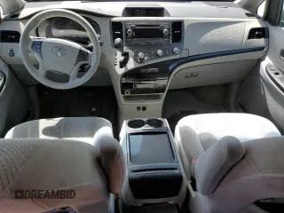 2011 Toyota Sienna LE AAS с VIN 5TDKK3DC9BS149113, выставлен на аукционе Copart как лот 56712085 с пробегом 212 294 миль миль и Списание • Salvage title. История ставок и продаж доступна на DreamBid. Изображение 8.