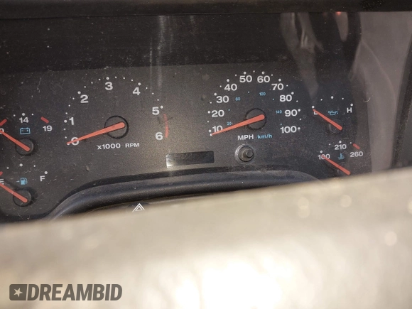 2003 Jeep Wrangler Sport z VIN 1J4FA49S53P317779, wystawiony jako IAAI lot #42388780 z przebiegiem Nie podano mil oraz . Historia ofert i sprzedaży dostępna na DreamBid. Obrazek 14.