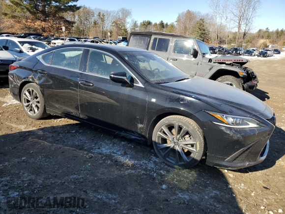 2021 Lexus ES with VIN 58AGZ1B10MU110811, listed as a Copart auction lot 42695465 with 41,667 mi miles and Clean Title. Bid and sale history available at carsss.com. Image 4.