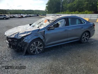 2021 Volkswagen Passat SE z VIN 1VWSA7A37MC009450, wystawiony jako Copart lot #56953915 z przebiegiem 69 954 mil mil oraz Szkoda całkowita • Salvage title. Historia ofert i sprzedaży dostępna na DreamBid. Obrazek 1.