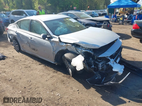 2024 Nissan Altima SV with VIN 1N4BL4DV3RN429961, listed as a IAAI auction lot 42205241 with 15,745 mi miles and . Bid and sale history available at DreamBid. Image 1.