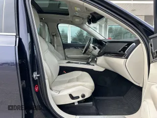 2017 Volvo XC90 Momentum with VIN YV4A22PK4H1122879, listed as a Copart auction lot 46342695 with 164,460 mi miles and Clean Title. Bid and sale history available at carsss.com. Image 5.