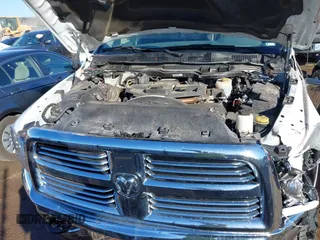 2018 Ram 2500 Big Horn with VIN 3C6UR5DLXJG193545, listed as a IAAI auction lot 41673819 with 90,301 mi miles. Bid and sale history available at carsss.com. Image 10.