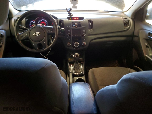 2011 Kia Forte 5-Door EX with VIN KNAFU5A28B5356209, listed as a Copart auction lot 48327995 with 175,498 mi miles and Clean Title. Bid and sale history available at carsss.com. Image 8.