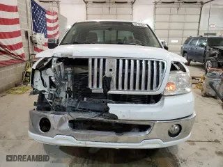 2006 Lincoln Mark LT with VIN 5LTPW18526FJ14796, listed as a Copart auction lot 52109324 with 229,601 mi miles and Salvage Title. Bid and sale history available at carsss.com. Image 5.