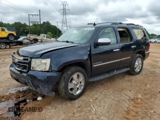 2009 Chevrolet Tahoe LTZ z VIN 1GNFC330X9J120398, wystawiony jako Copart lot #59917295 z przebiegiem 233 586 mil mil oraz Szkoda całkowita • Salvage title. Historia ofert i sprzedaży dostępna na DreamBid. Obrazek 1.