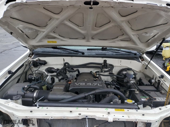 2006 Toyota Sequoia SR5 with VIN 5TDZT34A16S275241, listed as a Copart auction lot 43994155 with 182,894 mi miles and Salvage Title. Bid and sale history available at carsss.com. Image 12.