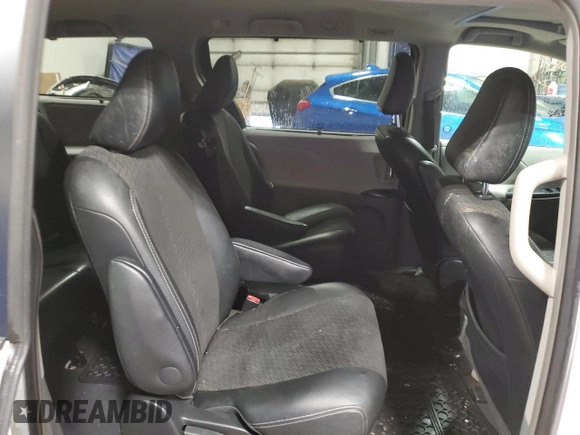 2012 Toyota Sienna SE with VIN 5TDXK3DC1CS206007, listed as a Copart auction lot 58061195 with 166,465 mi miles and Clean title. Bid and sale history available at DreamBid. Image 11.