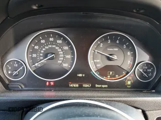 2015 BMW 3 Series 328i with VIN WBA3A5G52FNS90484, listed as a Copart auction lot 49537035 with 147,835 mi miles and Salvage Title. Bid and sale history available at DreamBid. Image 9.