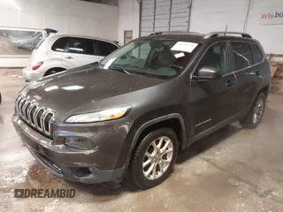 2016 Jeep Cherokee Altitude z VIN 1C4PJLCB0GW338970, wystawiony jako IAAI lot #41559196 z przebiegiem 129 366 mil mil oraz . Historia ofert i sprzedaży dostępna na DreamBid. Obrazek 17.