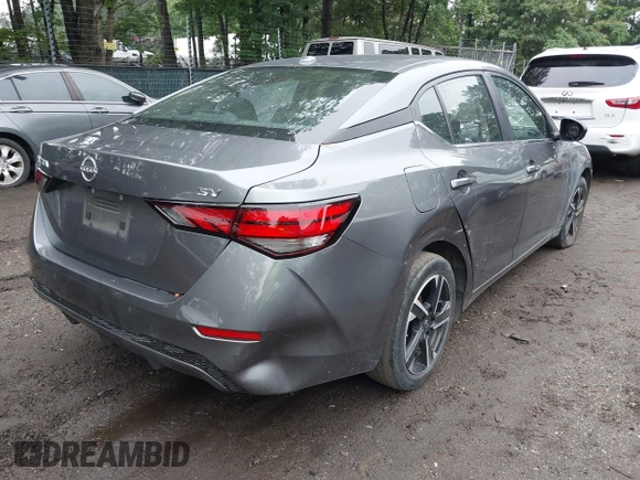 2024 Nissan Sentra SV with VIN 3N1AB8CV2RY332015, listed as a IAAI auction lot 42504126 with 21,009 mi miles and . Bid and sale history available at DreamBid. Image 4.
