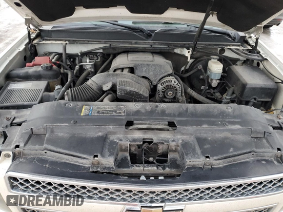 2010 Chevrolet Avalanche with VIN 3GNVKGE24AG273420, listed as a Copart auction lot 86592044 with 173,596 mi miles and Non Repairable. Bid and sale history available at DreamBid. Image 11.