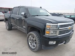 2015 Chevrolet Silverado 1500 High Country with VIN 3GCUKTECXFG519223, listed as a IAAI auction lot 41323401 with 170,722 mi miles. Bid and sale history available at carsss.com. Image 1.