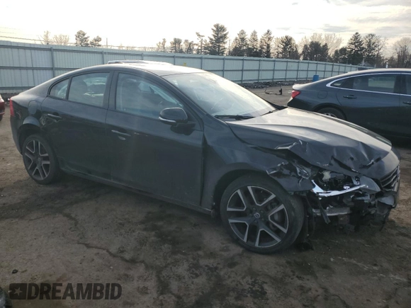 2017 Volvo S60 Dynamic z VIN YV140MTL9H2428352, wystawiony jako Copart lot #45787525 z przebiegiem 58 397 mil mil oraz Szkoda całkowita • Salvage title. Historia ofert i sprzedaży dostępna na DreamBid. Obrazek 4.